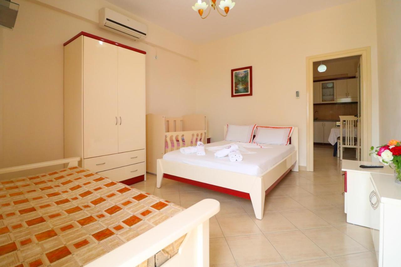 Apartments Vila Roboci Saranda Dış mekan fotoğraf