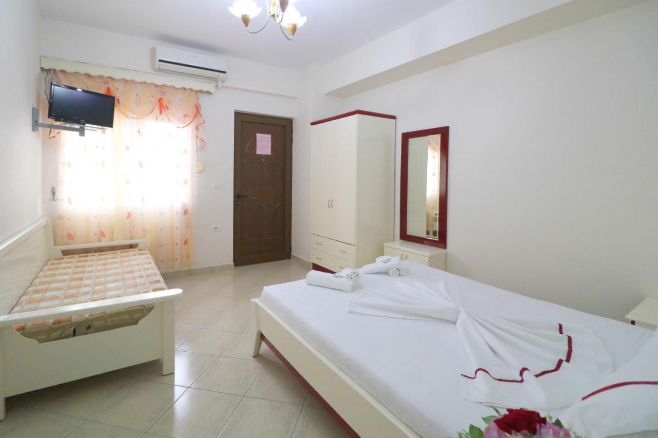 Apartments Vila Roboci Saranda Dış mekan fotoğraf