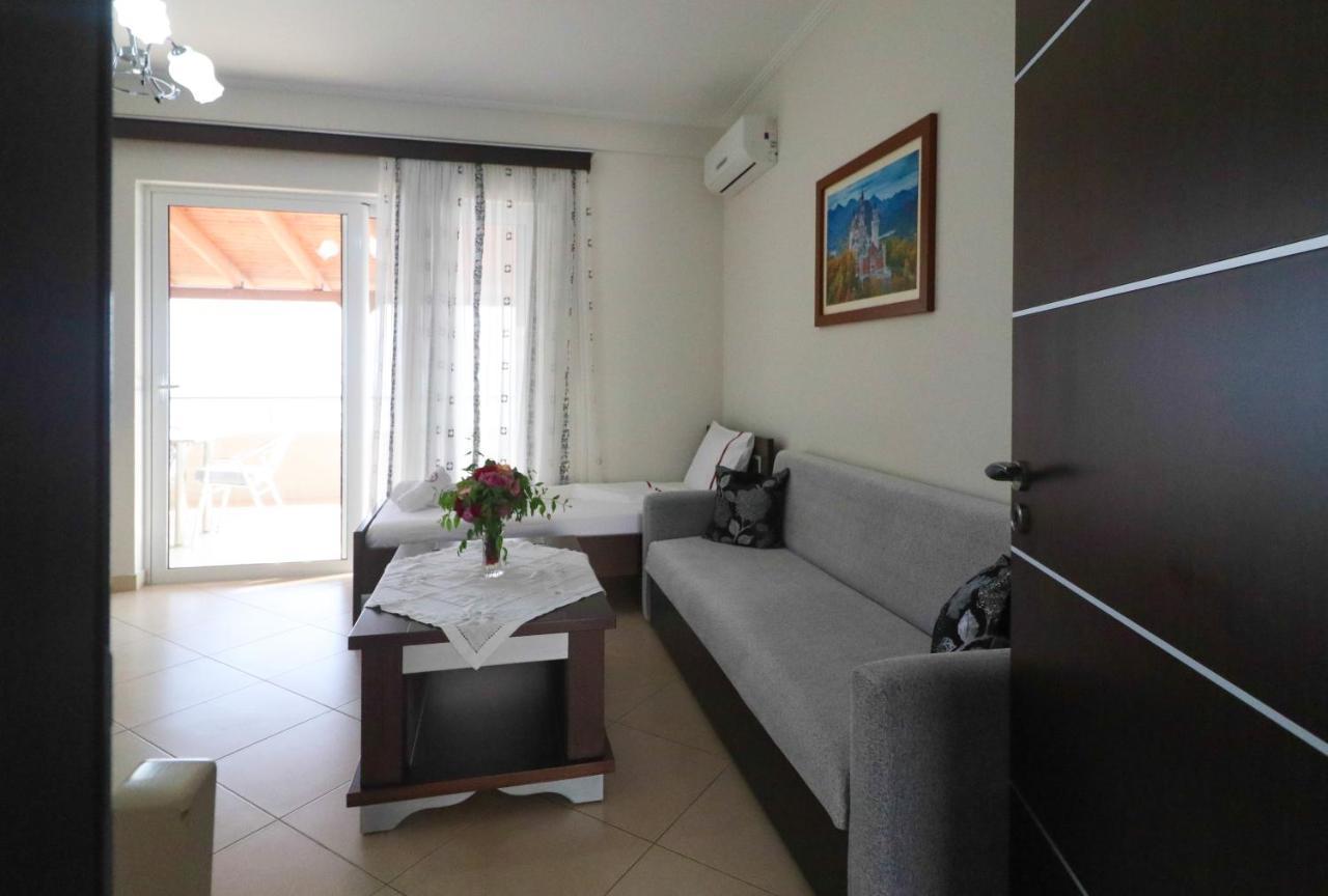 Apartments Vila Roboci Saranda Dış mekan fotoğraf