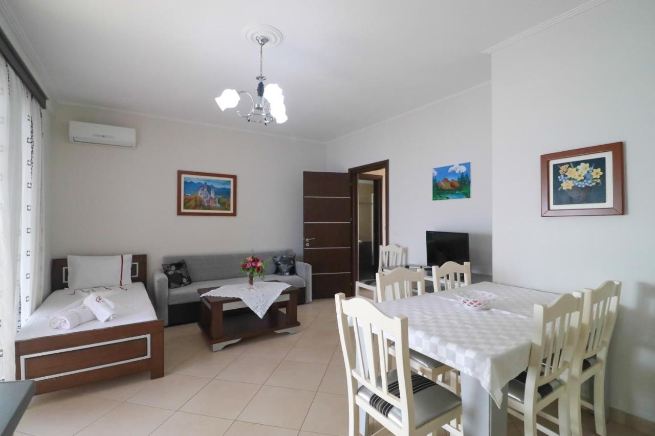 Apartments Vila Roboci Saranda Dış mekan fotoğraf